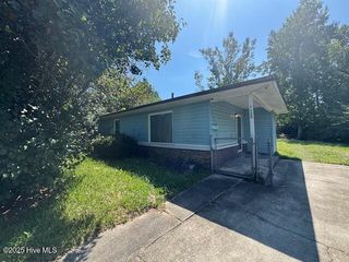 1122 E Stewart Circle, Wilmington, NC 28405