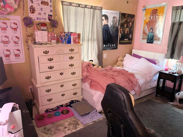 209 Pierce Drive, Mabank, TX 75156