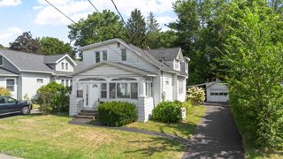 3 Maple Avenue, Colonie, NY 12205