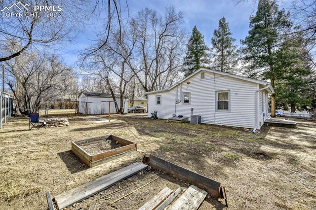 2428 E Monument Street, Colorado Springs, CO 80909