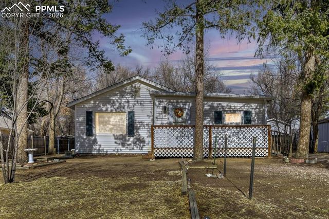 2428 E Monument Street, Colorado Springs, CO 80909