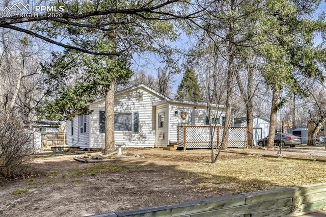 2428 E Monument Street, Colorado Springs, CO 80909