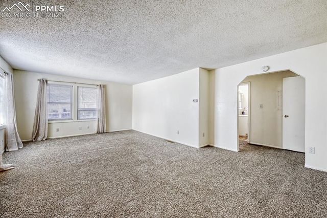 2428 E Monument Street, Colorado Springs, CO 80909