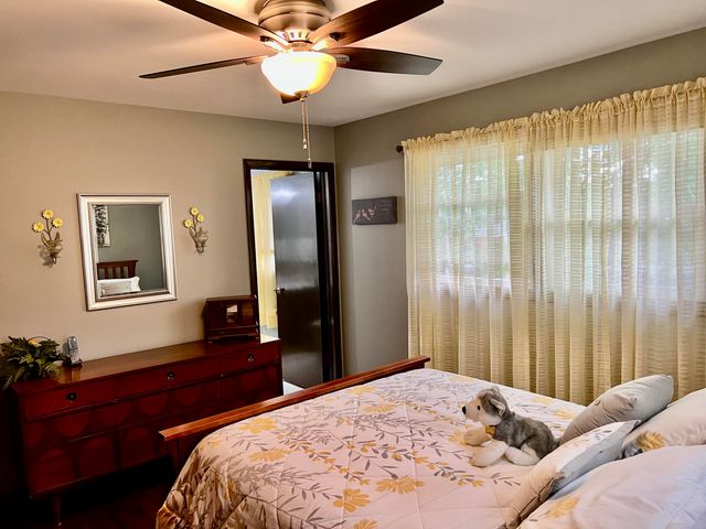 829 Tyler Avenue, Dyer, IN 46311