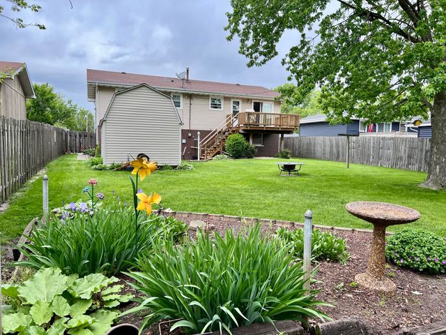 829 Tyler Avenue, Dyer, IN 46311