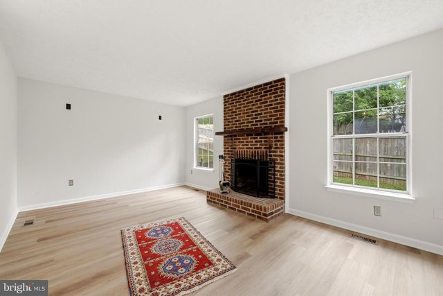 104 KAPOK CIR, Winchester, VA 22602