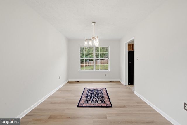 104 KAPOK CIR, Winchester, VA 22602