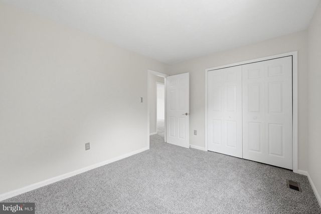 104 KAPOK CIR, Winchester, VA 22602