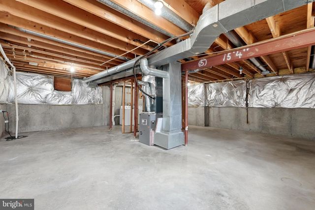 104 KAPOK CIR, Winchester, VA 22602