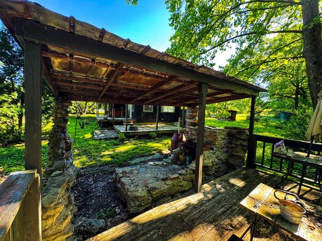 2971 Pottsville Road, Springfield, KY 40069