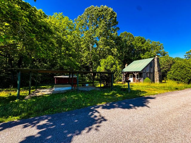 2971 Pottsville Road, Springfield, KY 40069