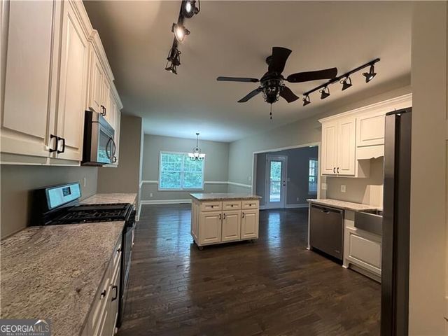 7055 Bannister Road, Cumming, GA 30028