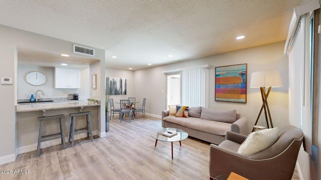 4216 N 81ST Street, Scottsdale, AZ 85251