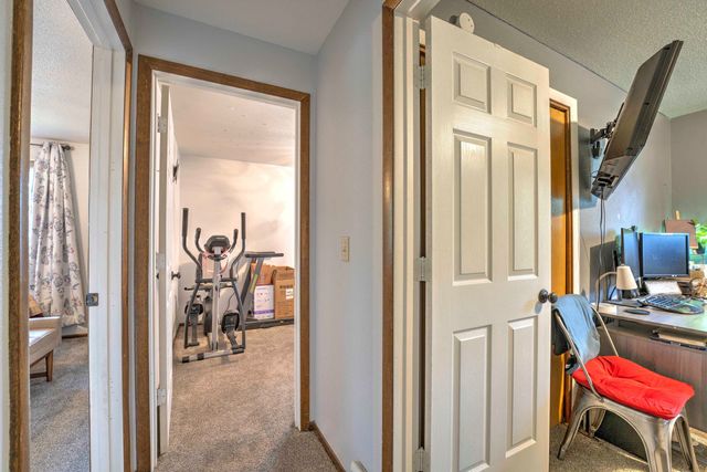 1825 12th St. SW, Minot, ND 58701