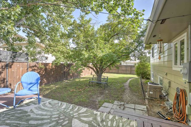 1825 12th St. SW, Minot, ND 58701