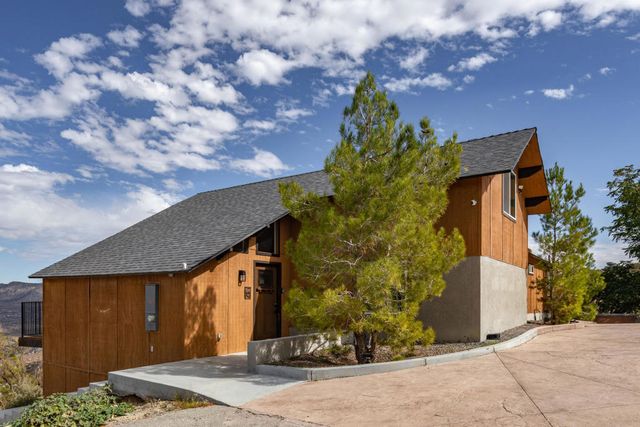 67195 Springcrest Drive, Mountain Center, CA 92561