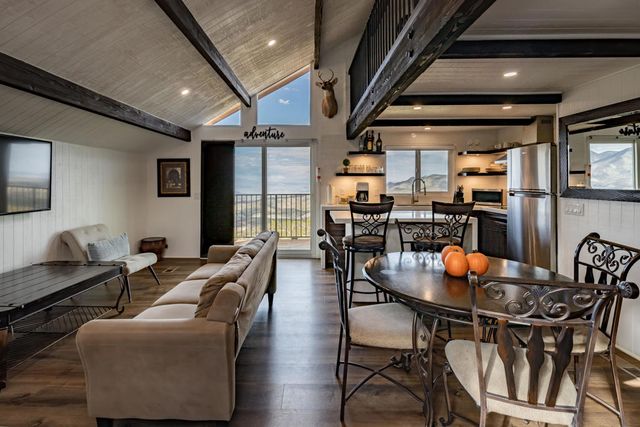 67195 Springcrest Drive, Mountain Center, CA 92561