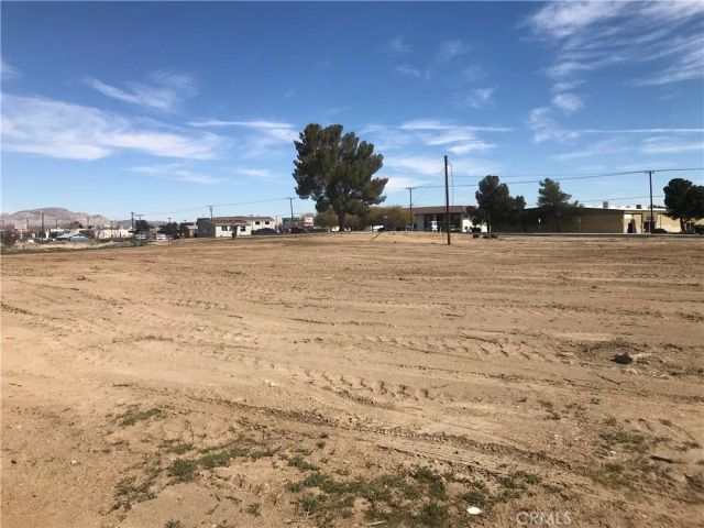 15283 Cholame, Victorville, CA 92392