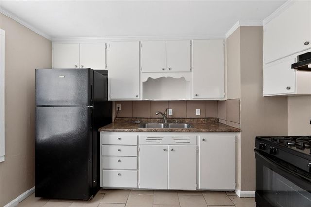 7717 SNI-A-BAR Terrace, Kansas City, MO 64129