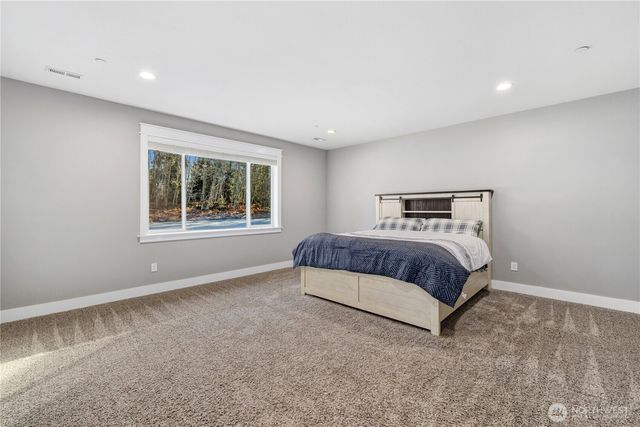 45615 162nd Avenue E, Eatonville, WA 98328