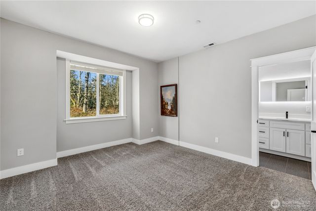 45615 162nd Avenue E, Eatonville, WA 98328