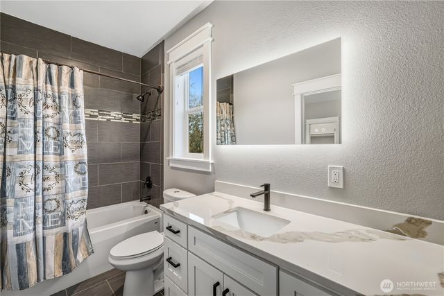 45615 162nd Avenue E, Eatonville, WA 98328