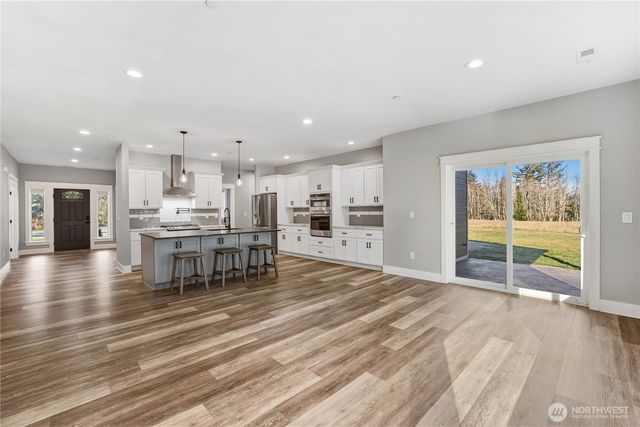 45615 162nd Avenue E, Eatonville, WA 98328