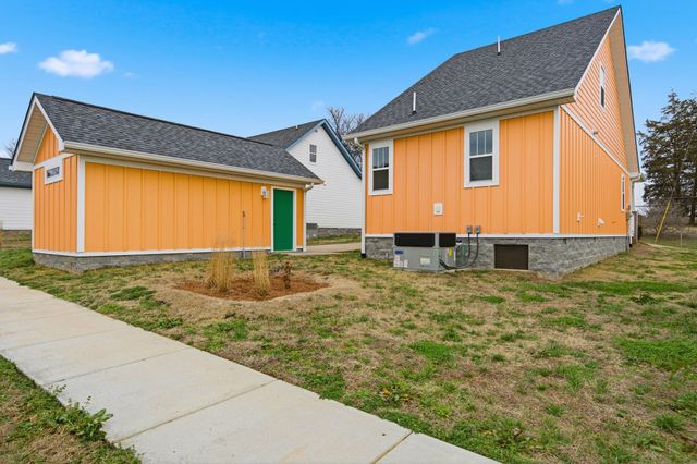 101 N Shephard St, Winchester, TN 37398