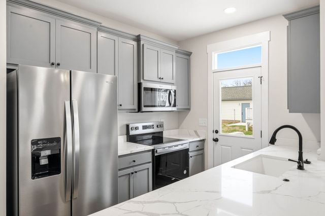 101 N Shephard St, Winchester, TN 37398