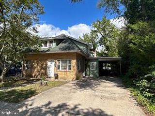 211 BERKLEY RD, Paulsboro, NJ 08066