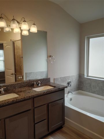 2137 Chief Street, Bryan, TX 77807