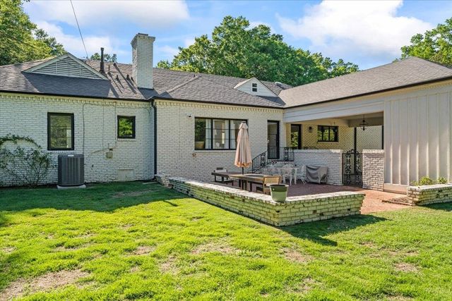 158 GROVE PARK CIR, Memphis, TN 38117