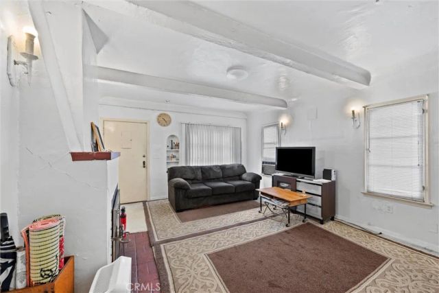 3562 Orange, Long Beach, CA 90807