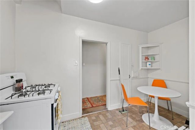 3562 Orange, Long Beach, CA 90807