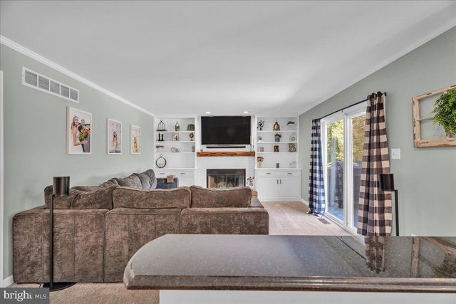 48 MEETINGHOUSE CT, Shamong, NJ 08088