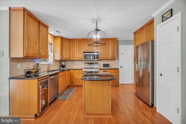48 MEETINGHOUSE CT, Shamong, NJ 08088