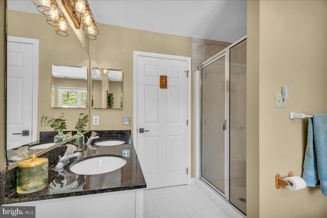 48 MEETINGHOUSE CT, Shamong, NJ 08088