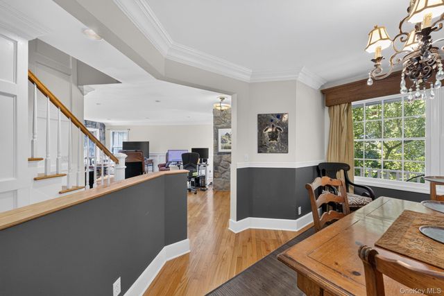 541 E Mountain Road N, Cold Spring, NY 10516