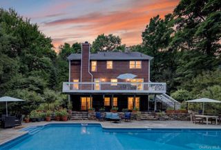 541 E Mountain Road N, Cold Spring, NY 10516