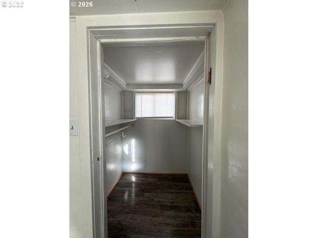 1908 ADAMS Ave, La Grande, OR 97850