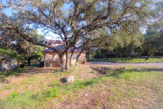 3084 Rustler, Canyon Lake, TX 78133