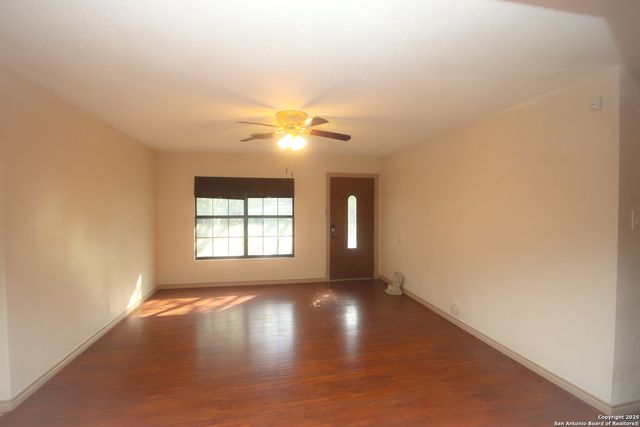 3084 Rustler, Canyon Lake, TX 78133