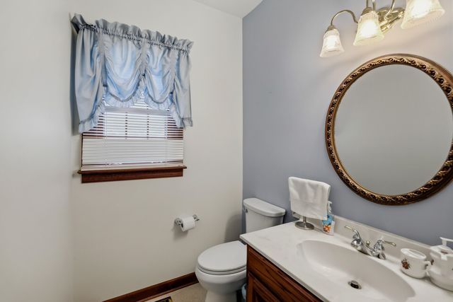 1133 Cross Creek Dr, Franklin, TN 37067
