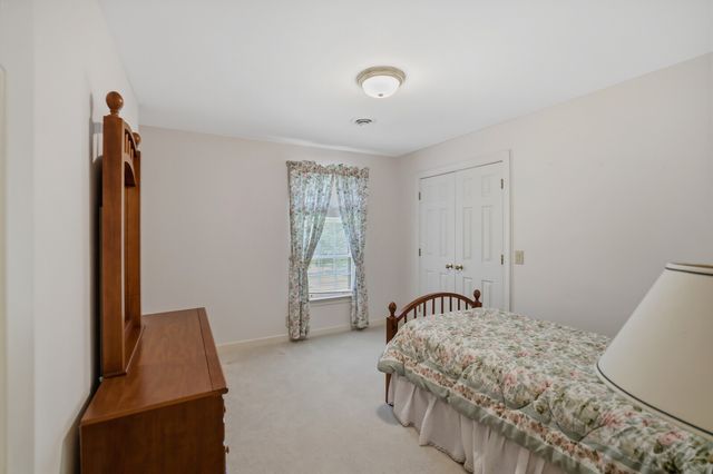 1133 Cross Creek Dr, Franklin, TN 37067