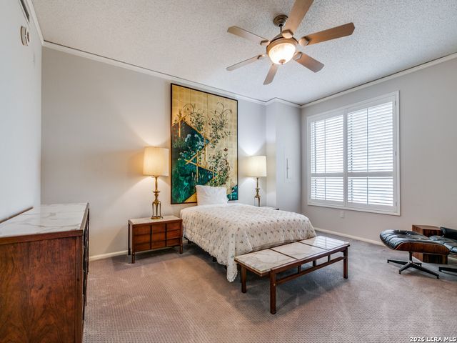 1 Towers Park Ln Apt 1917, San Antonio, TX 78209