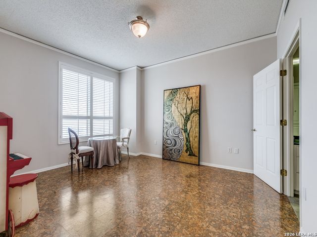 1 Towers Park Ln Apt 1917, San Antonio, TX 78209