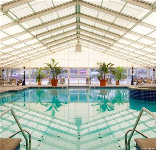 1 Towers Park Ln Apt 1917, San Antonio, TX 78209