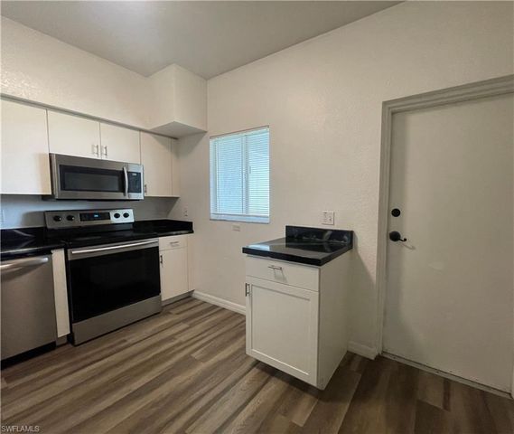 8555 Bernwood Cove LOOP 112, Fort Myers, FL 33966