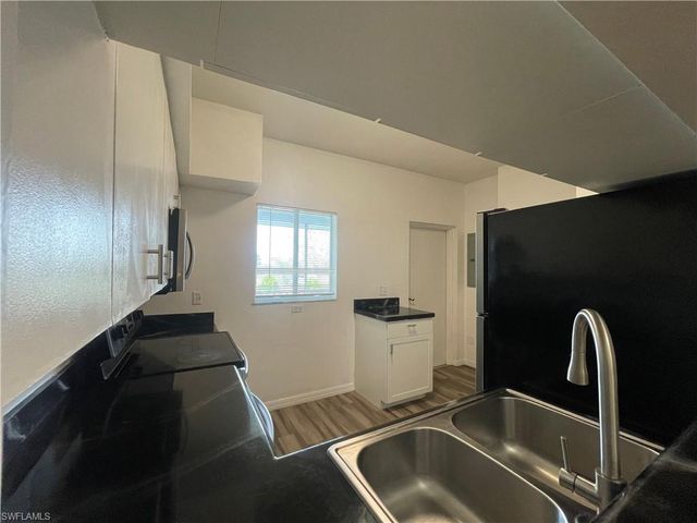 8555 Bernwood Cove LOOP 112, Fort Myers, FL 33966