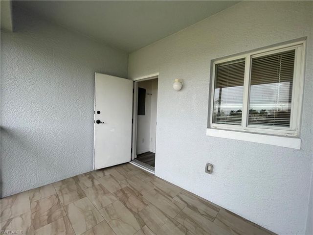 8555 Bernwood Cove LOOP 112, Fort Myers, FL 33966